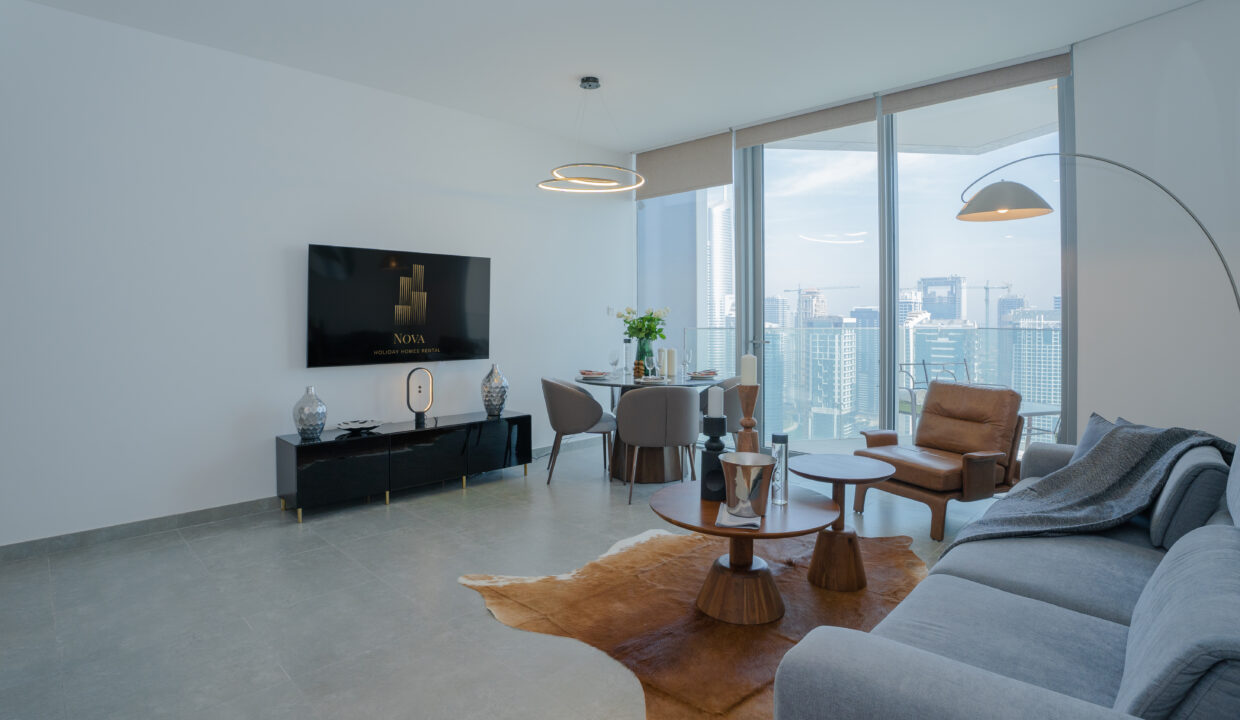 Living room-Sitting area