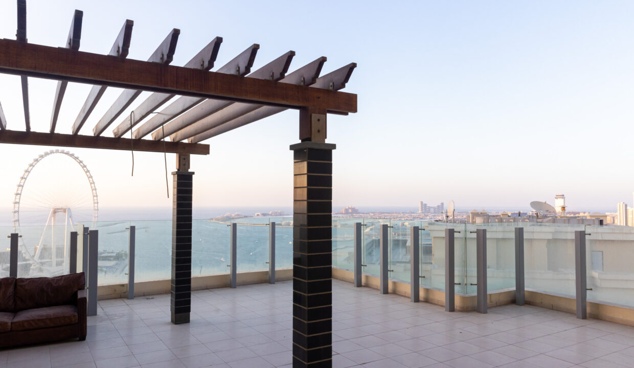 Terrace 2-Amazing Palm Jumeirah View